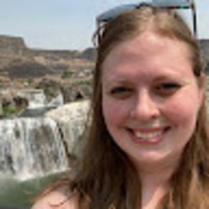 Meet your Posher, Paula